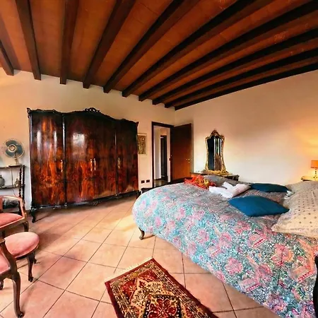 Vila Casa Maria Rosa Charming In The Heart Of Monferrato Mombercelli